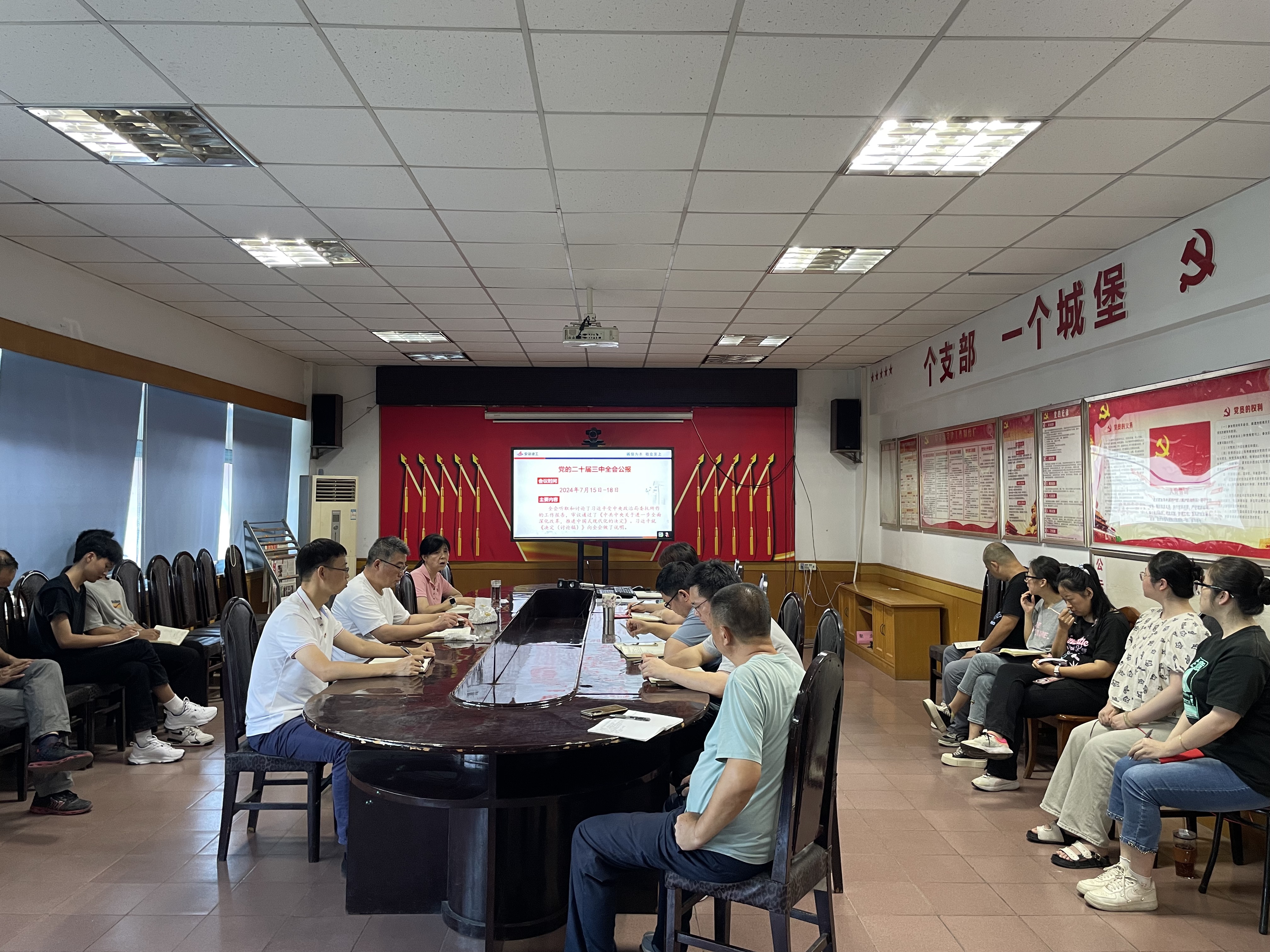 6965de454cbd1b2677ca3b9aea9c4e2d.png 6965de454cbd1b2677ca3b9aea9c4e2d.png